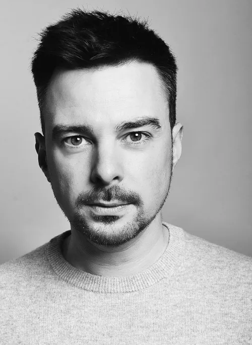 Juniperus, Florian Braun Maskenbildner