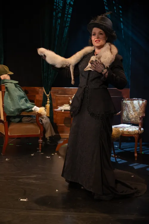 Juniperus, Sherock Holmes und der ...Stein!?